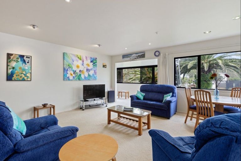 Photo of property in 15f Puriri Avenue, Orewa, 0931