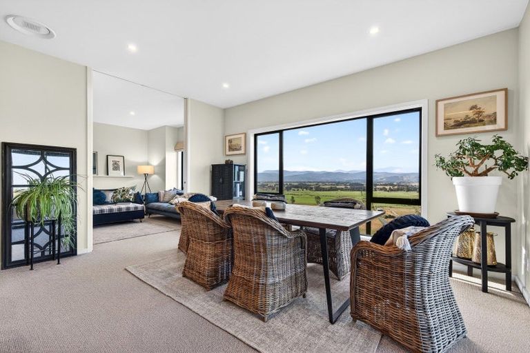 Photo of property in 12 Airstrip Ridge Road, Parkvale, Carterton, 5792