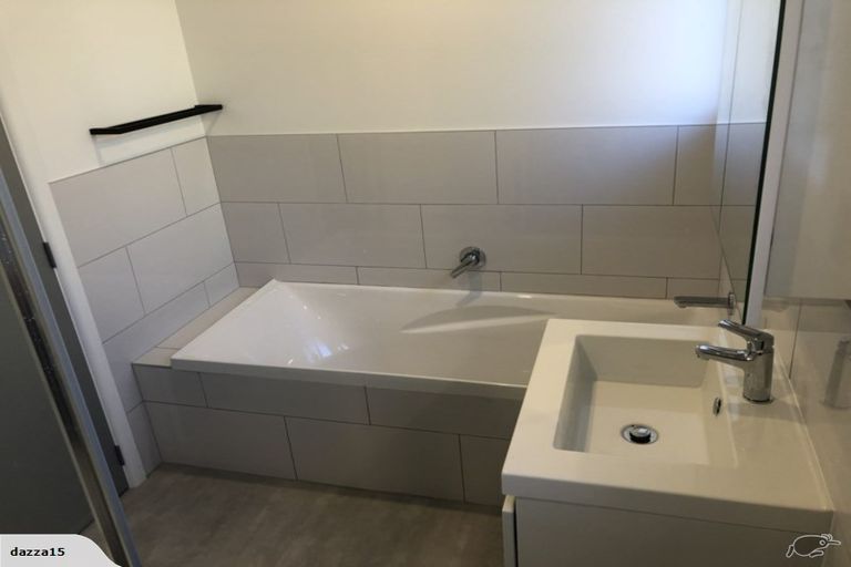 Photo of property in 26 Raroa Terrace, Tawa, Wellington, 5028