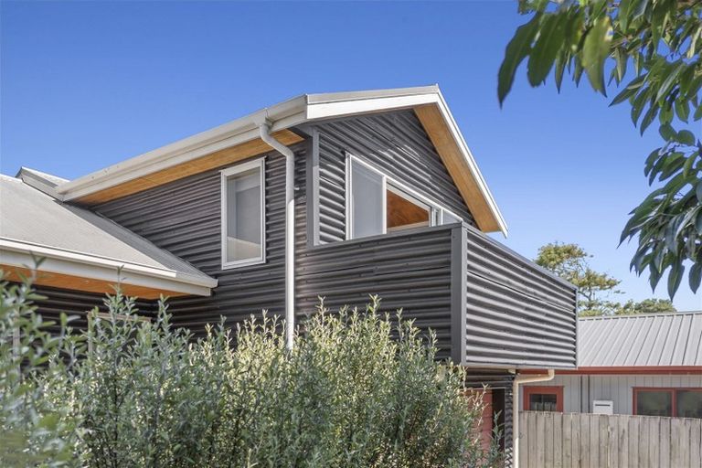 Photo of property in 42b Simpson Road, Papamoa Beach, Papamoa, 3118