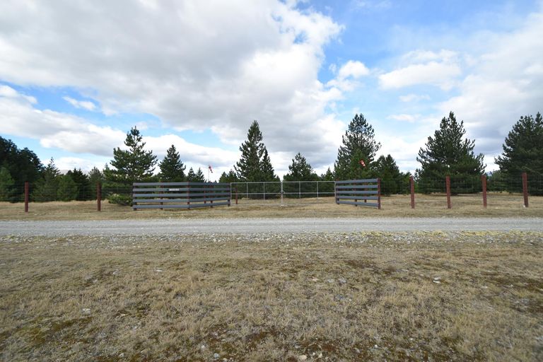 Photo of property in 44 Flanagan Lane, Ben Ohau, Twizel, 7999