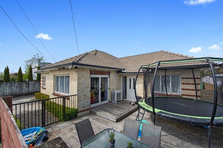 Photo of property in 111 Maeroa Road, Maeroa, Hamilton, 3200