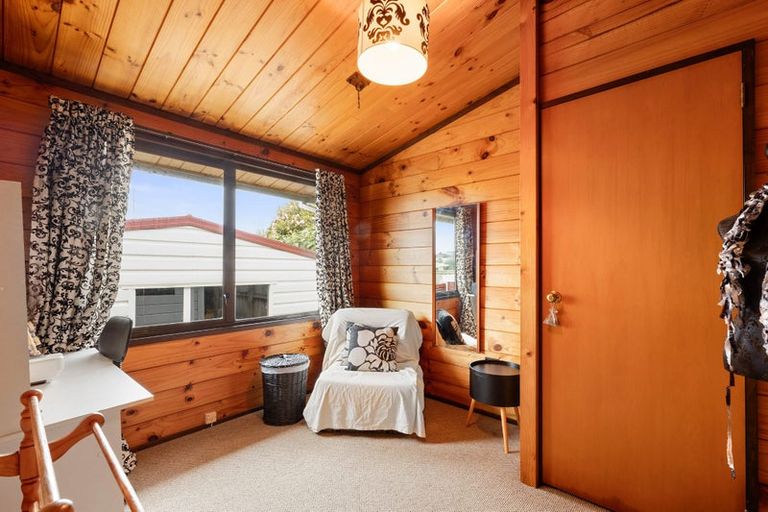 Photo of property in 20 Silvan Place, Bell Block, New Plymouth, 4312