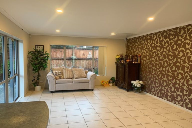 Photo of property in 26 Baltersan Drive, Flat Bush, Auckland, 2016