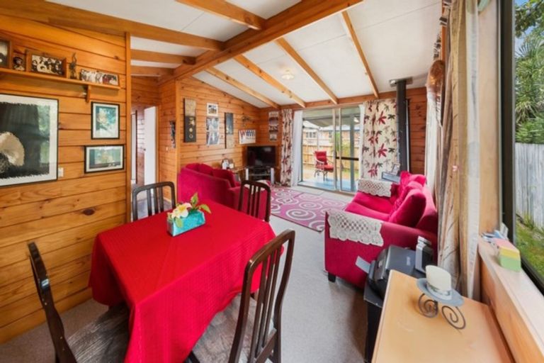 Photo of property in 2/37 Motatau Road, Papatoetoe, Auckland, 2025