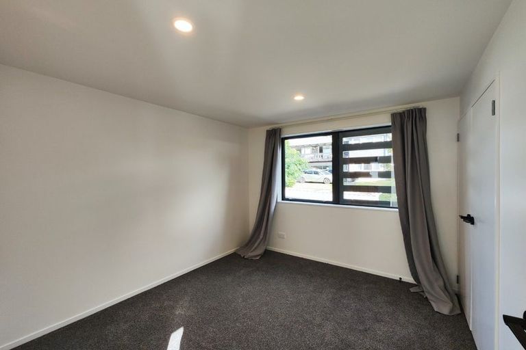Photo of property in 9/13 Grove Lane, Pakuranga, Auckland, 2010