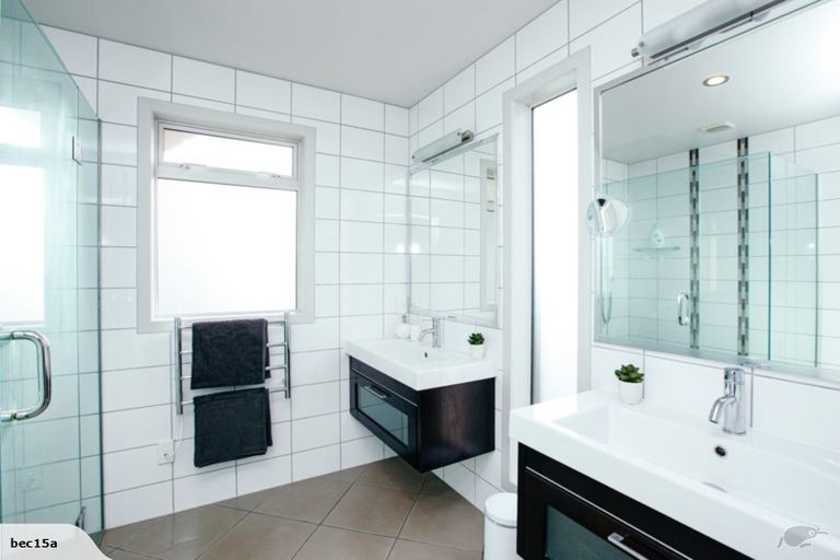 Photo of property in 28 Vaucluse Drive, Nukuhau, Taupo, 3330