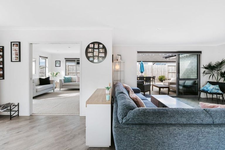 Photo of property in 34 Charlotte Drive, Omokoroa, 3114