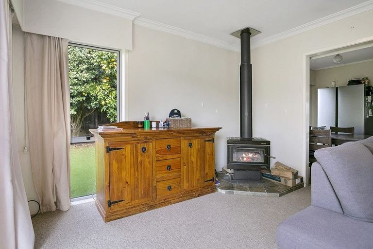 Photo of property in 3 Dickens Place, Leamington, Cambridge, 3432