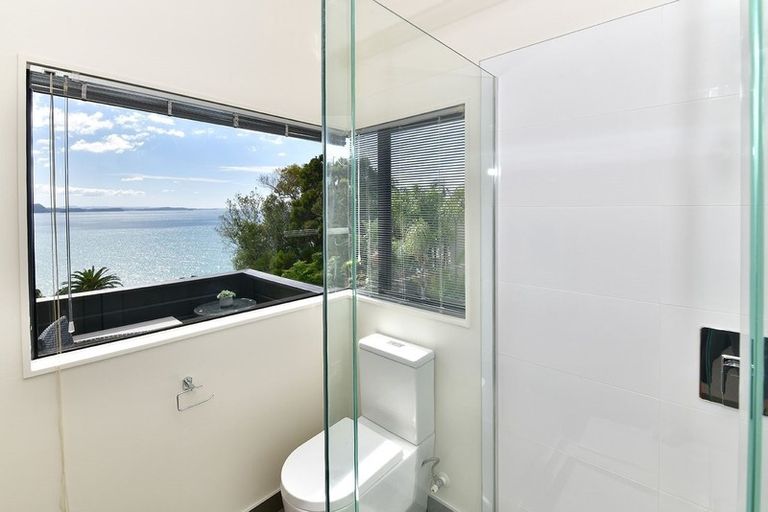 Photo of property in 17a Duncansby Road, Stanmore Bay, Whangaparaoa, 0932