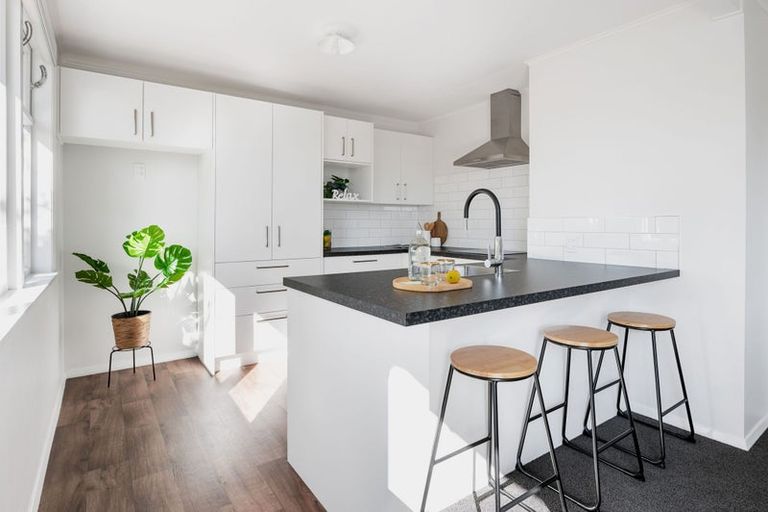 Photo of property in 102 Insoll Avenue, Enderley, Hamilton, 3214