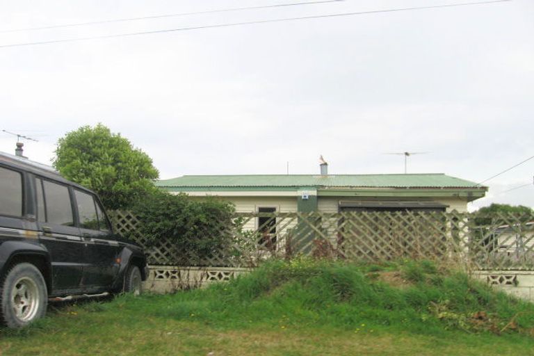 Photo of property in 4 North Street, Tawa, Wellington, 5028