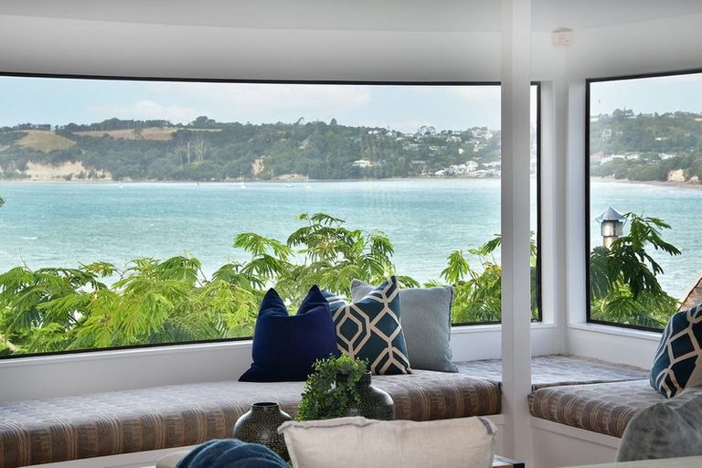 Photo of property in 2/3 Swann Beach Road, Stanmore Bay, Whangaparaoa, 0932
