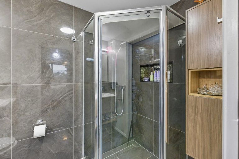 Photo of property in 127 Winchester Street, Levin, 5510