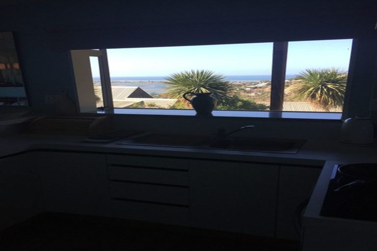 Photo of property in 17 Selleck Street, Mount Pleasant, Christchurch, 8081