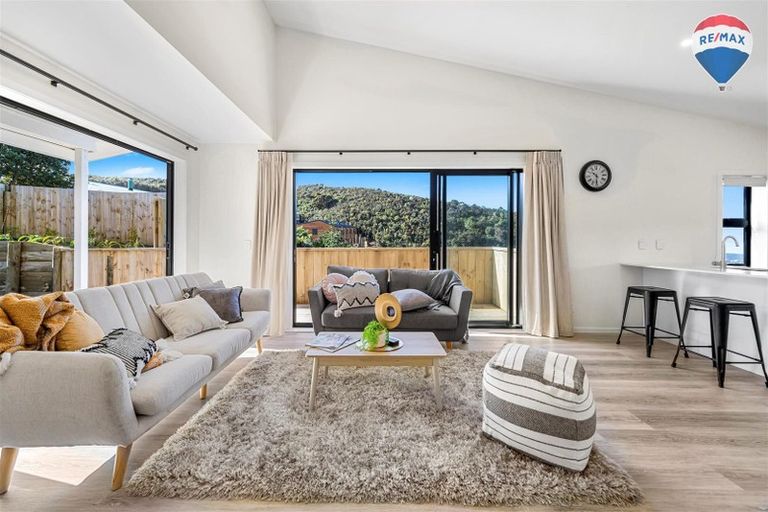 Photo of property in 18au7 Cathie Place, Karori, Wellington, 6012