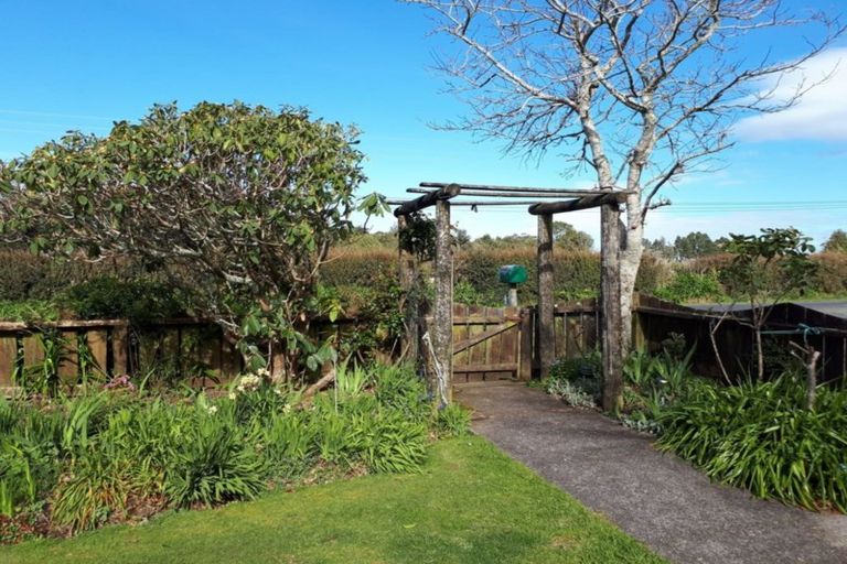 Photo of property in 1764 Egmont Road, Kaimiro, Inglewood, 4386