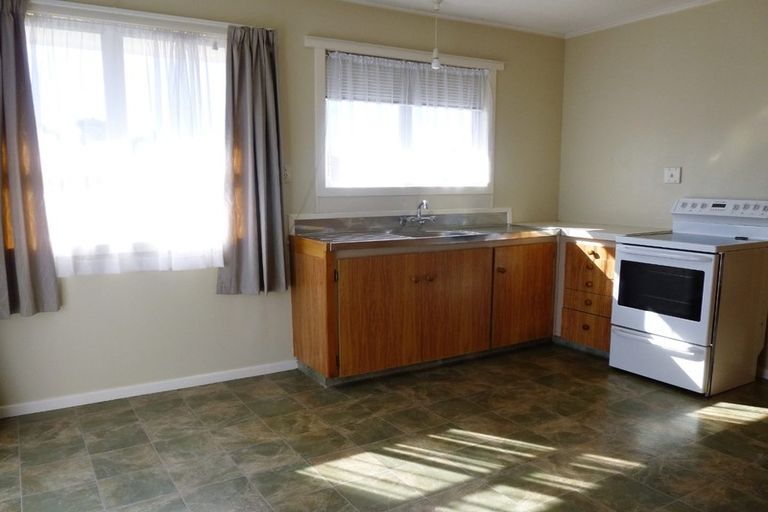 Photo of property in 2 Garthwood Road, Hillcrest, Hamilton, 3216