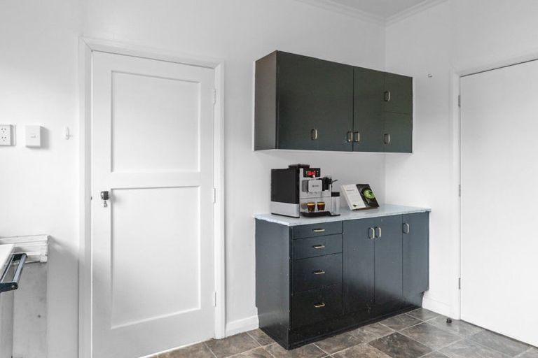 Photo of property in 14 Doyle Street, Bluff, 9814