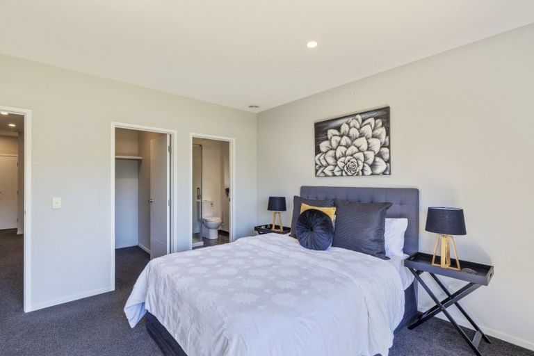 Photo of property in 7 Frederick Place, Whalers Gate, New Plymouth, 4310