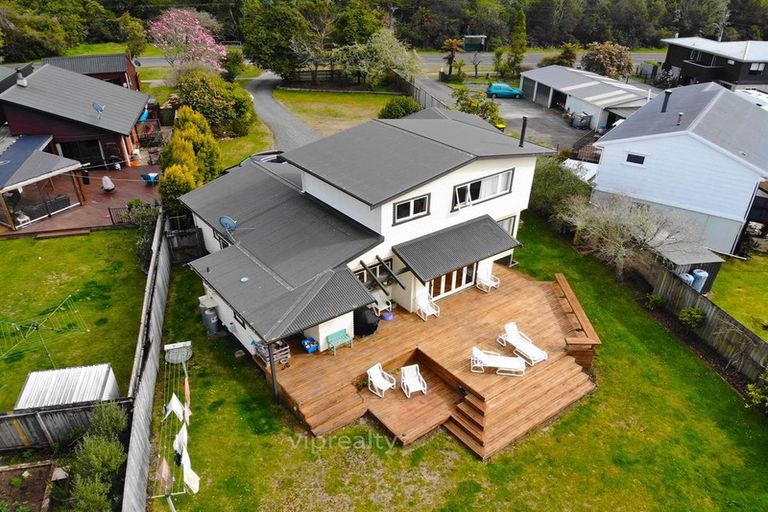 Photo of property in 15 Okareka Loop Road, Lake Okareka, Rotorua, 3076