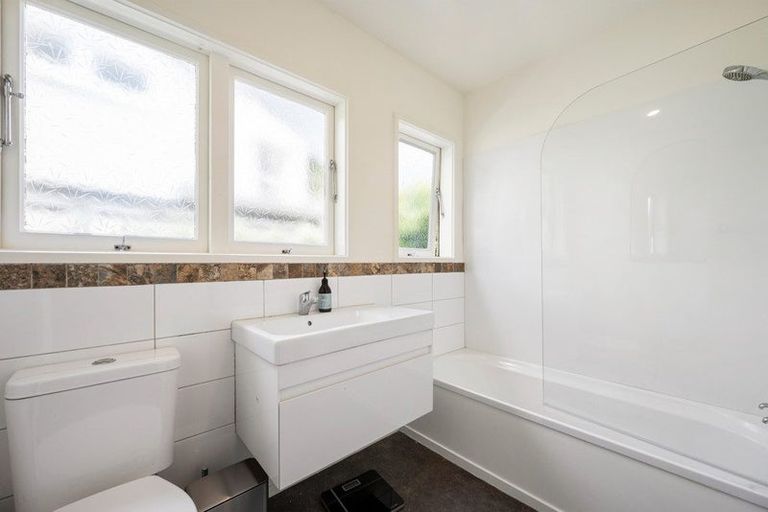 Photo of property in 30 Madras Street, Khandallah, Wellington, 6035