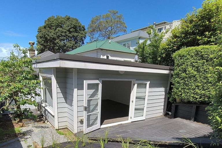 Photo of property in 22 Hinau Road, Hataitai, Wellington, 6021