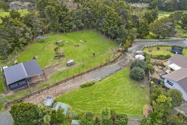 Photo of property in 125 Baldrock Road, Brynderwyn, Maungaturoto, 0587