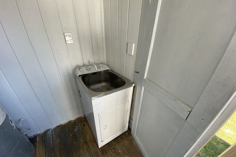 Photo of property in 31 Innismara Avenue, Wattle Downs, Auckland, 2103