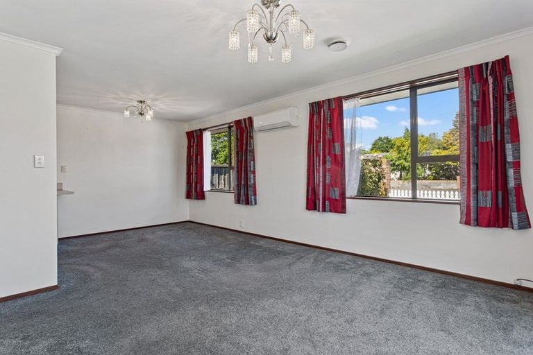 Photo of property in 13 Buckham Street, Rangiora, 7400
