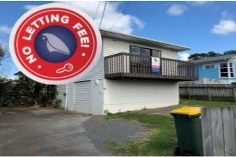 Photo of property in 10 Hetherington Road, Ranui, Auckland, 0612