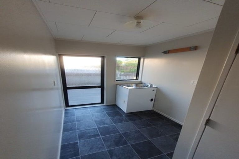 Photo of property in 8 Mayaro Crescent, Grenada Village, Wellington, 6037