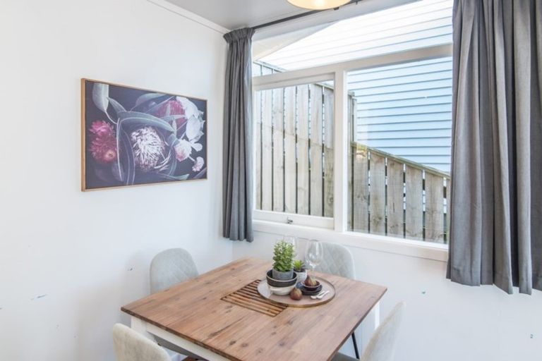 Photo of property in 79 Miramar North Road, Miramar, Wellington, 6022