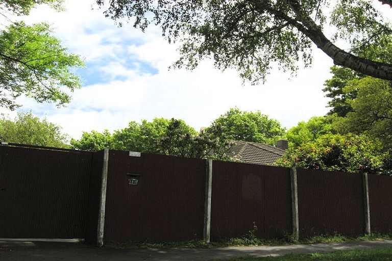 Photo of property in 188 Aorangi Road, Bryndwr, Christchurch, 8053