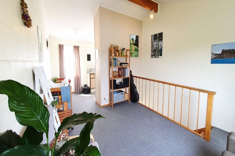 Photo of property in 2/50 Buckley Road, Southgate, Wellington, 6023