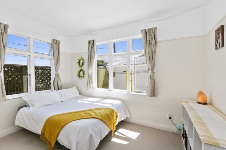 Photo of property in 3 Haumia Street, Johnsonville, Wellington, 6037