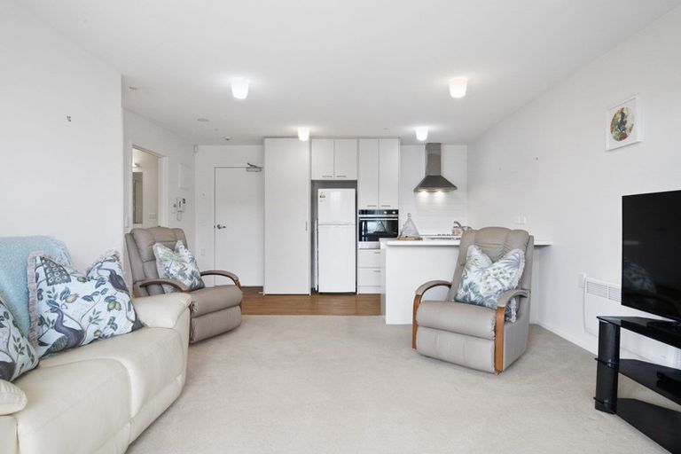 Photo of property in 4/104 Edinburgh Street, Pukekohe, 2120