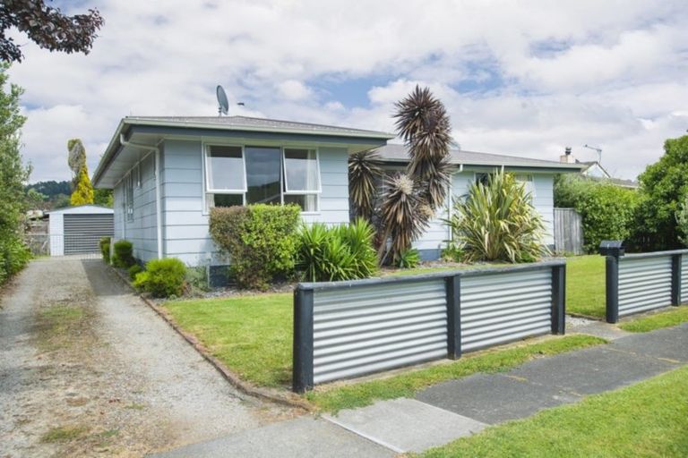Photo of property in 4 Donna Street, Outer Kaiti, Gisborne, 4010
