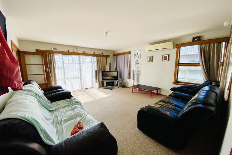 Photo of property in 33 De Havilland Street, Hornby, Christchurch, 8042