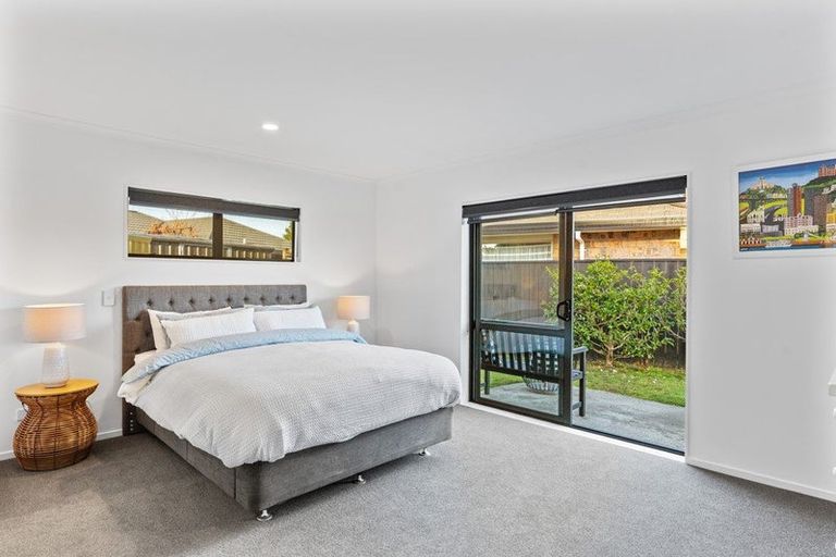 Photo of property in 32 Monarch Place, Paraparaumu Beach, Paraparaumu, 5032