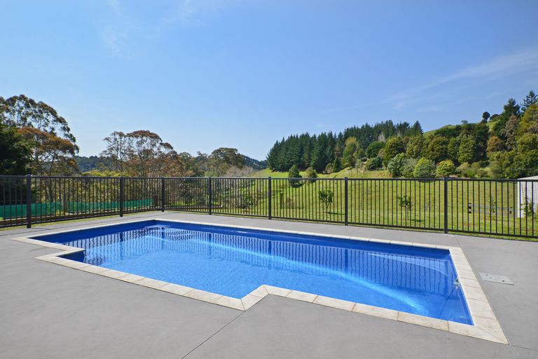 Photo of property in 90 Kara Road, Maungatapere, Whangarei, 0179