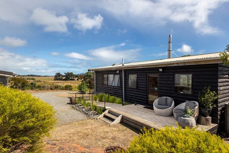 Photo of property in 245 Te Hapua Road, Te Horo, Otaki, 5581