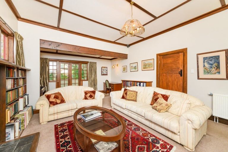 Photo of property in 37 Batt Street, West End, Palmerston North, 4410