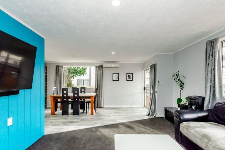 Photo of property in 9a Health Camp Road, Otaki Beach, Otaki, 5512