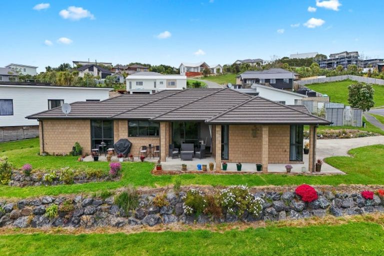 Photo of property in 11 Kahu Drive, Mangawhai, 0505