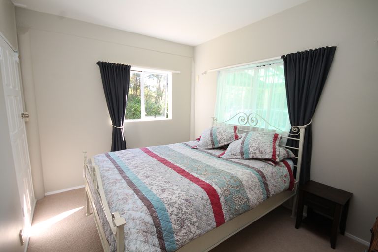 Photo of property in 879 Ponga Road, Opaheke, Papakura, 2584