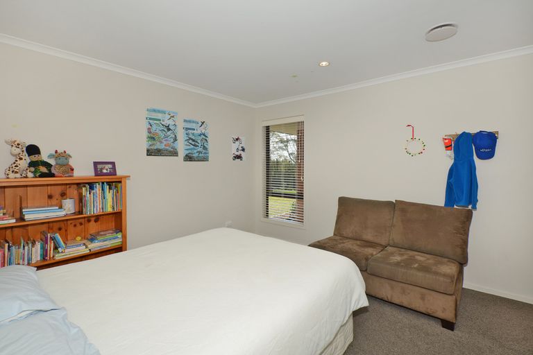 Photo of property in 90 Kara Road, Maungatapere, Whangarei, 0179