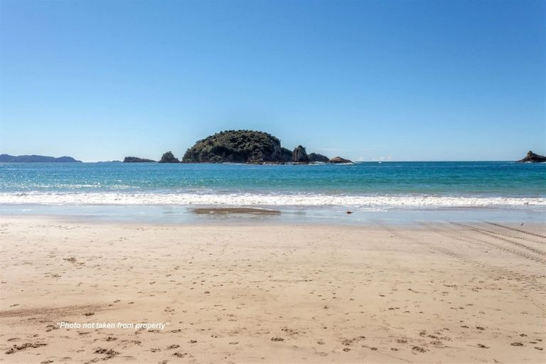 Photo of property in 10 Margot Place, Hahei, Whitianga, 3591