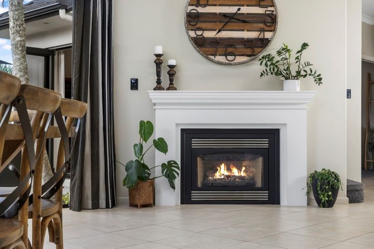 Photo of property in 2 Santa Monica Drive, Papamoa Beach, Papamoa, 3118