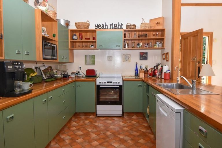 Photo of property in 32 Clifton Avenue, Carterton, 5713